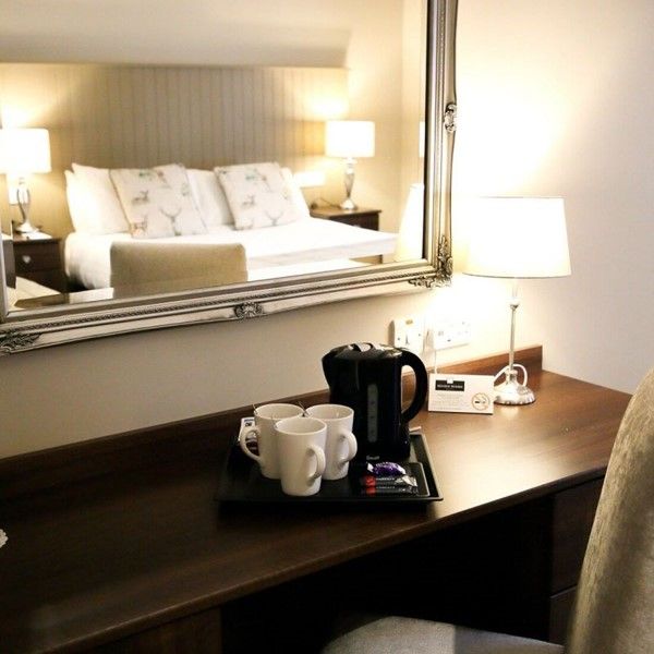 Mulroy Woods Hotel