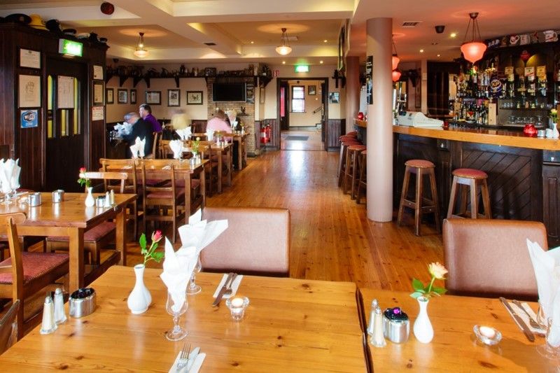 Yeats County Inn