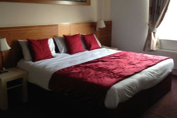Ashbourne House Hotel