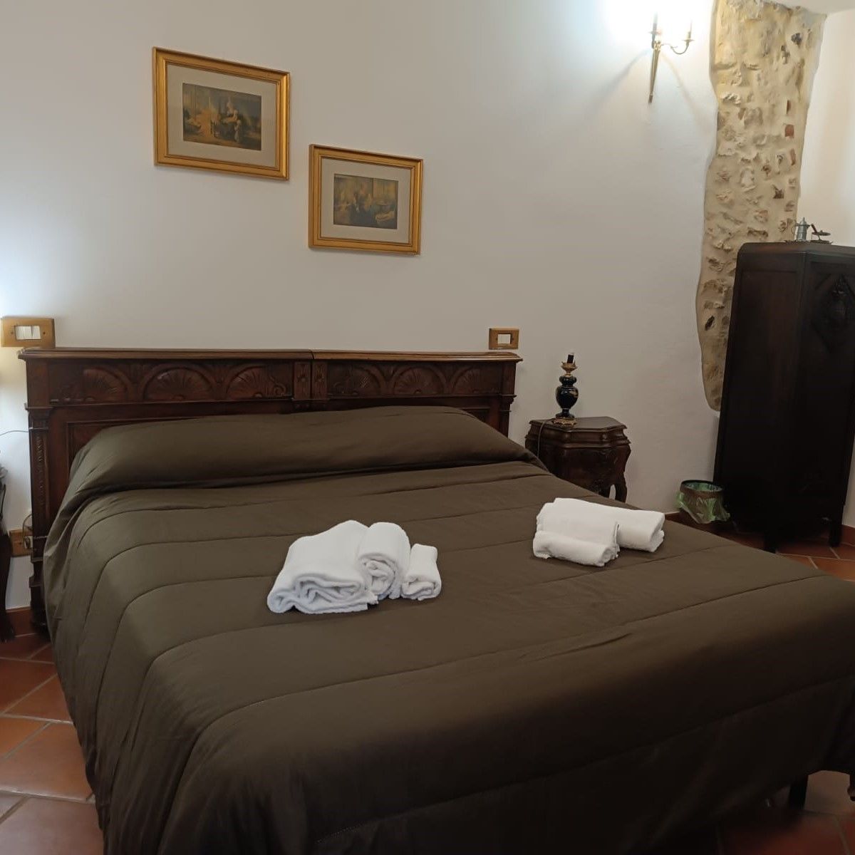 La Rupe Bed and breakfast