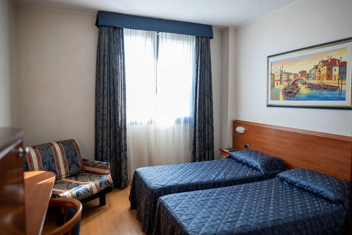 Point Hotel