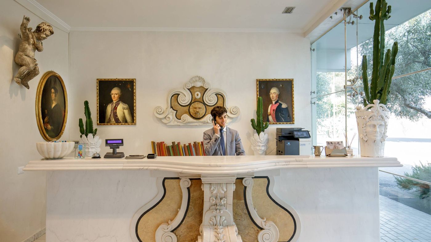Arcom Palace Apparthotel