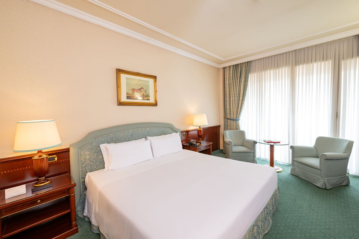 Royal Carlton Hotel