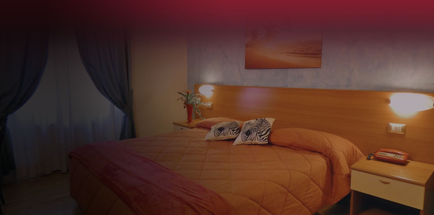 Hotel 2000