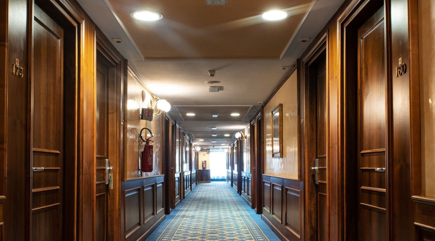 Santa Barbara Hotel