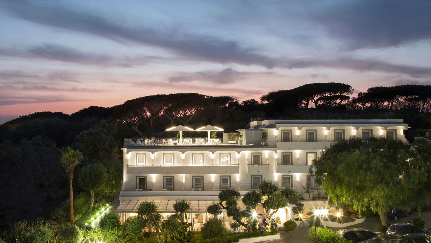 Hotel Marad
