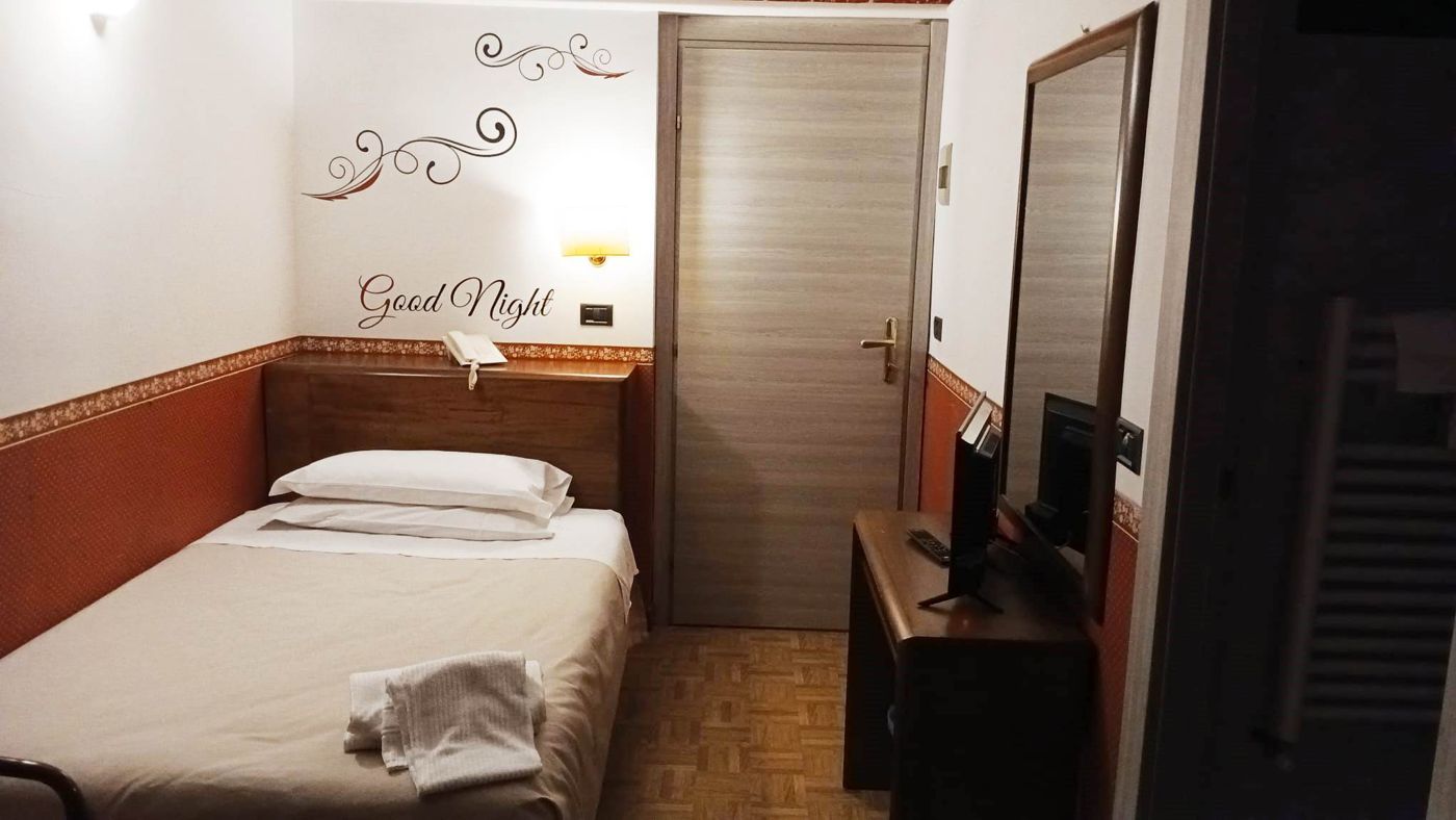 Hotel Iris Crillon