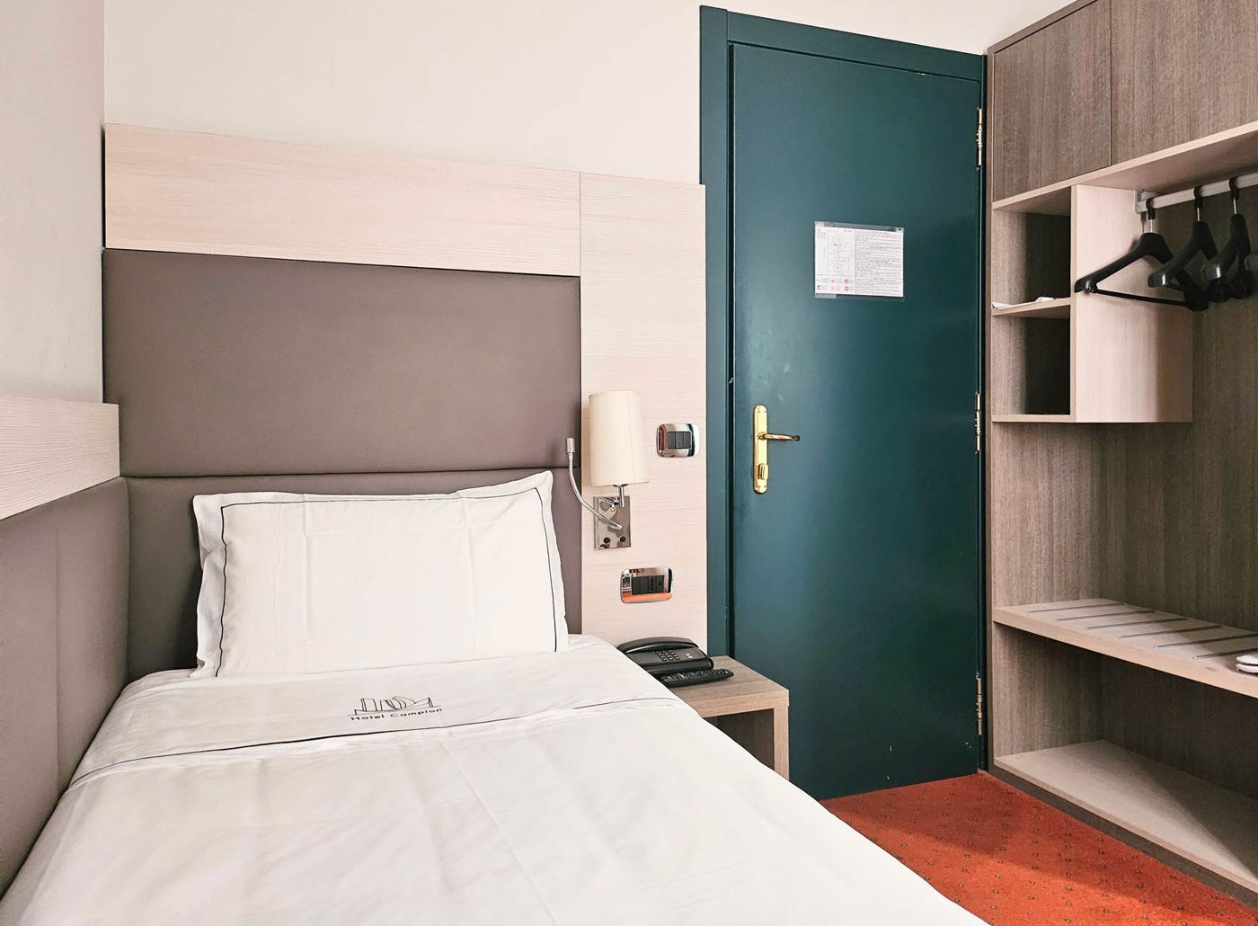 Hotel Campion