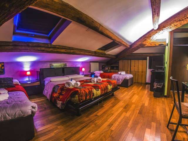 Marconi Rooms & Apartments