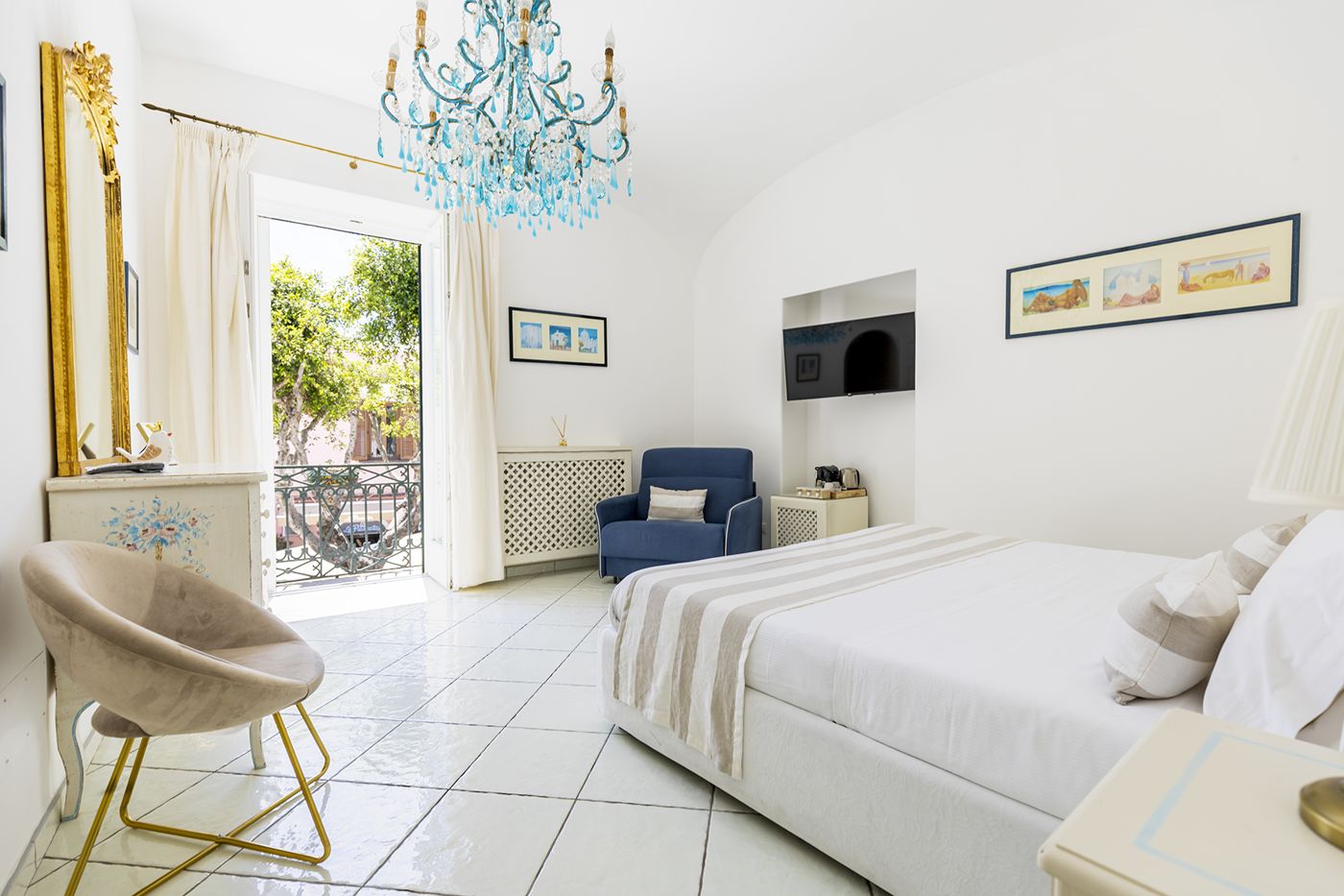 Queen Suite Ischia