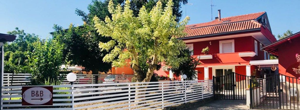 B&B Red Village