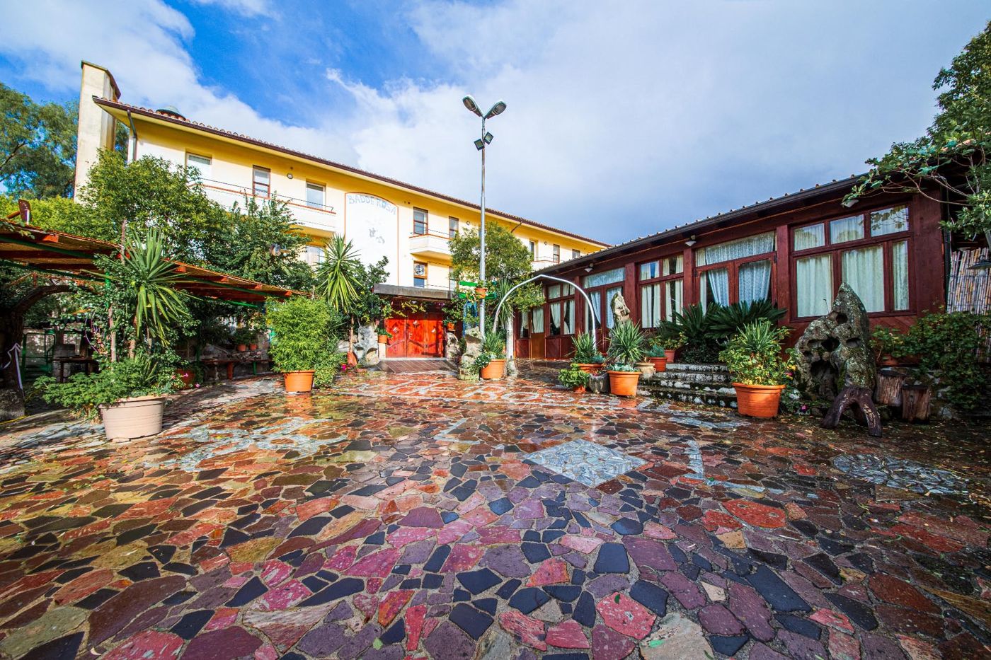 Hotel Ristorante Badde Rosa