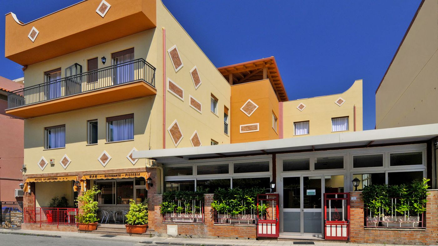 La Lanterna Hotel