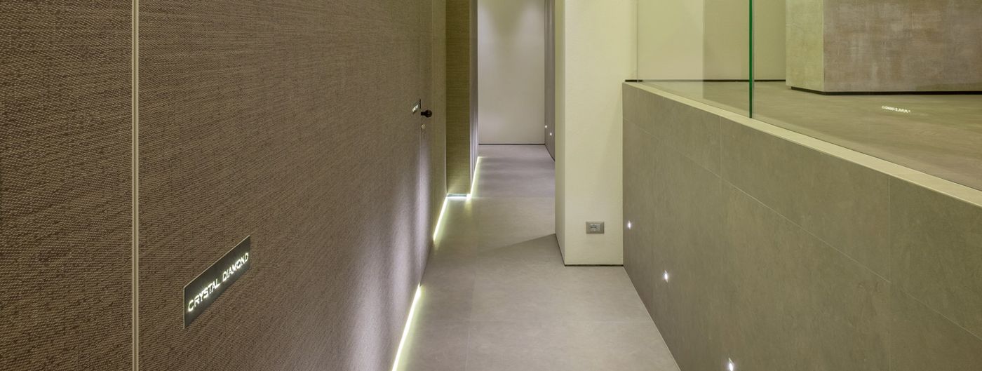ROOM 230 Luxury Suites