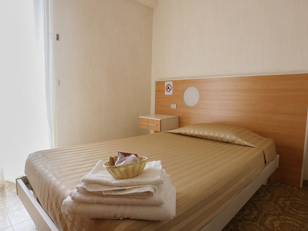 Hotel 3 Stelle Battipaglia | Hotel Happy