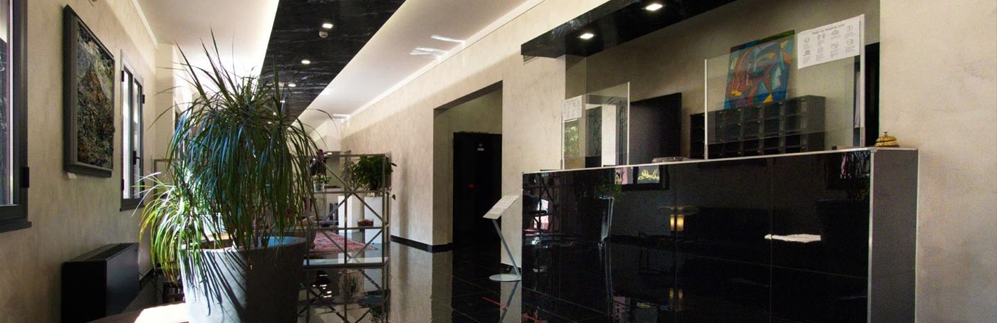 Hotel Versailles
