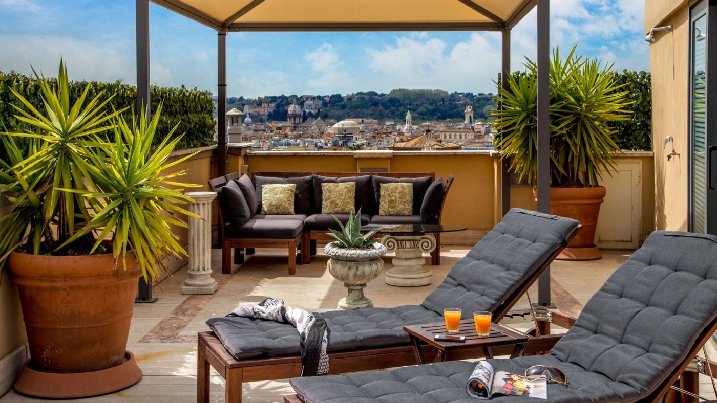 Les Fleurs Luxury House