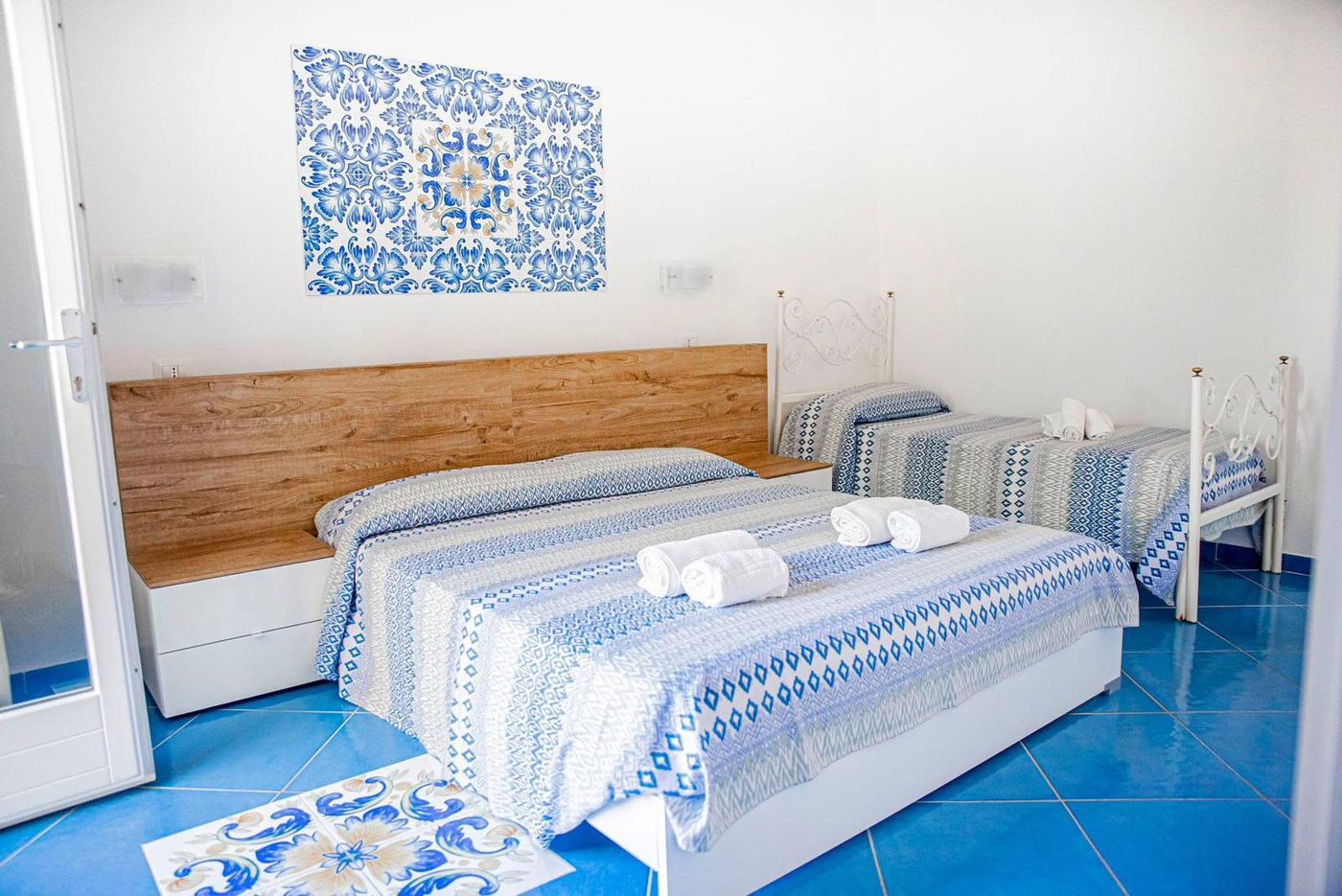 Mediterraneo Rooms
