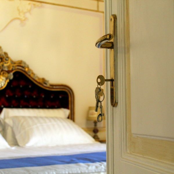 Les Suite Royales