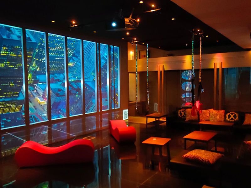 X Hotel