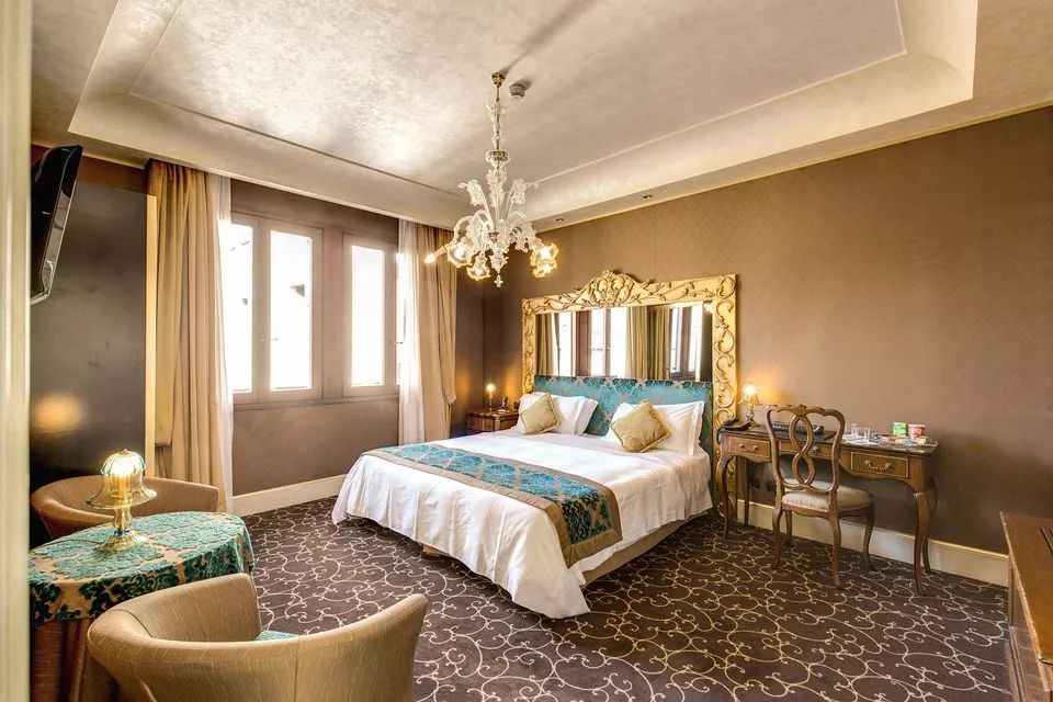 Hotel Pesaro Palace Venice