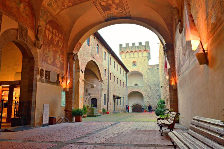 Hotel dei Vicari