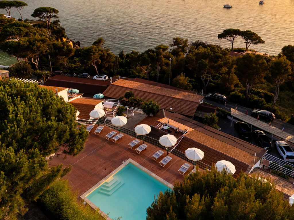 Hotel Paradiso