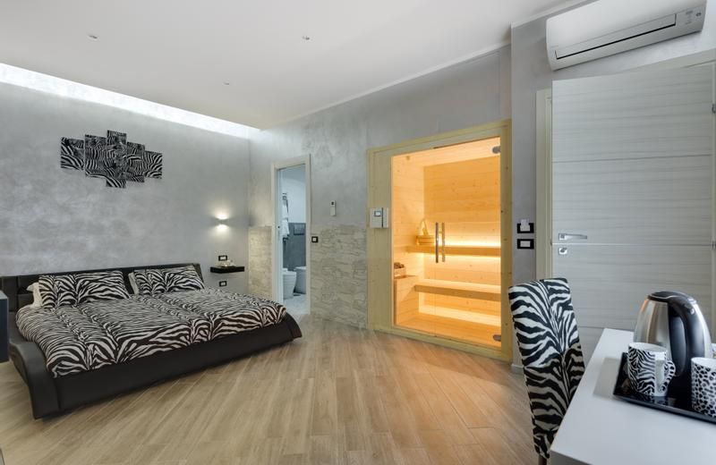 Excellence Suite