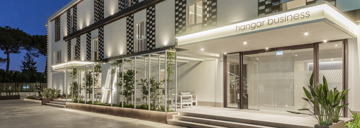 Hangar Hotel