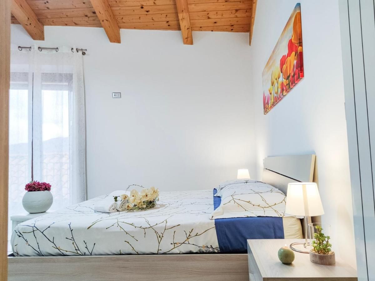 Leukos Bed and Breakfast