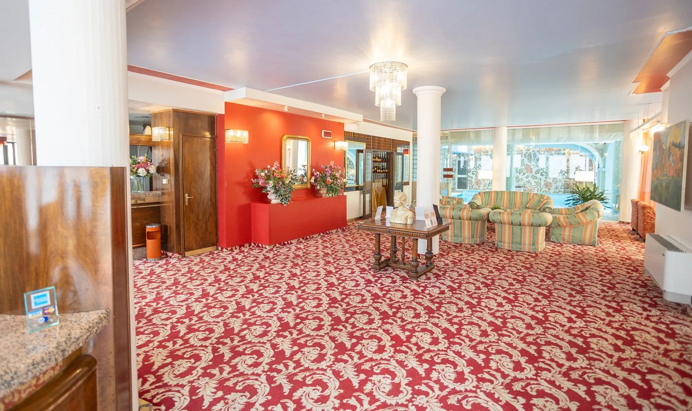 Hotel Ferrari