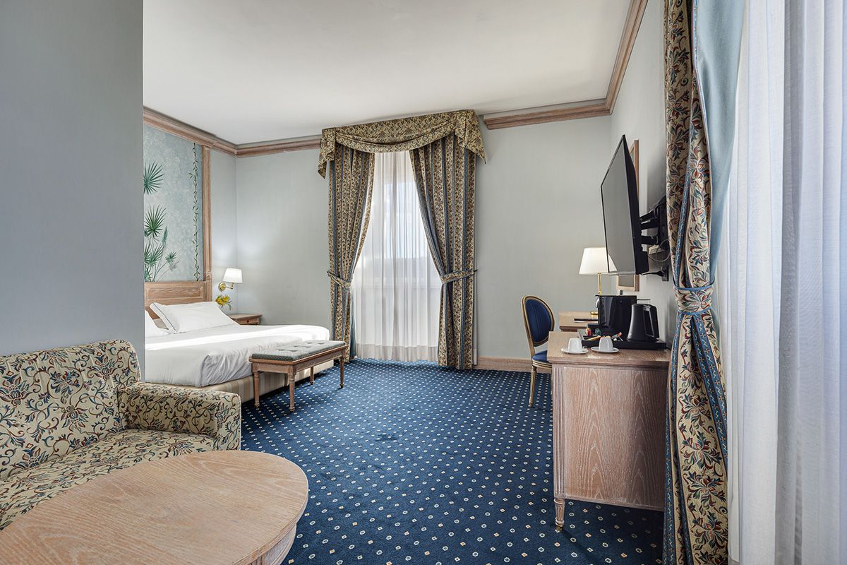 Hotel De La Ville