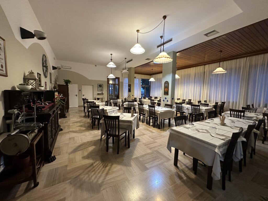 Hotel Morelli Russi