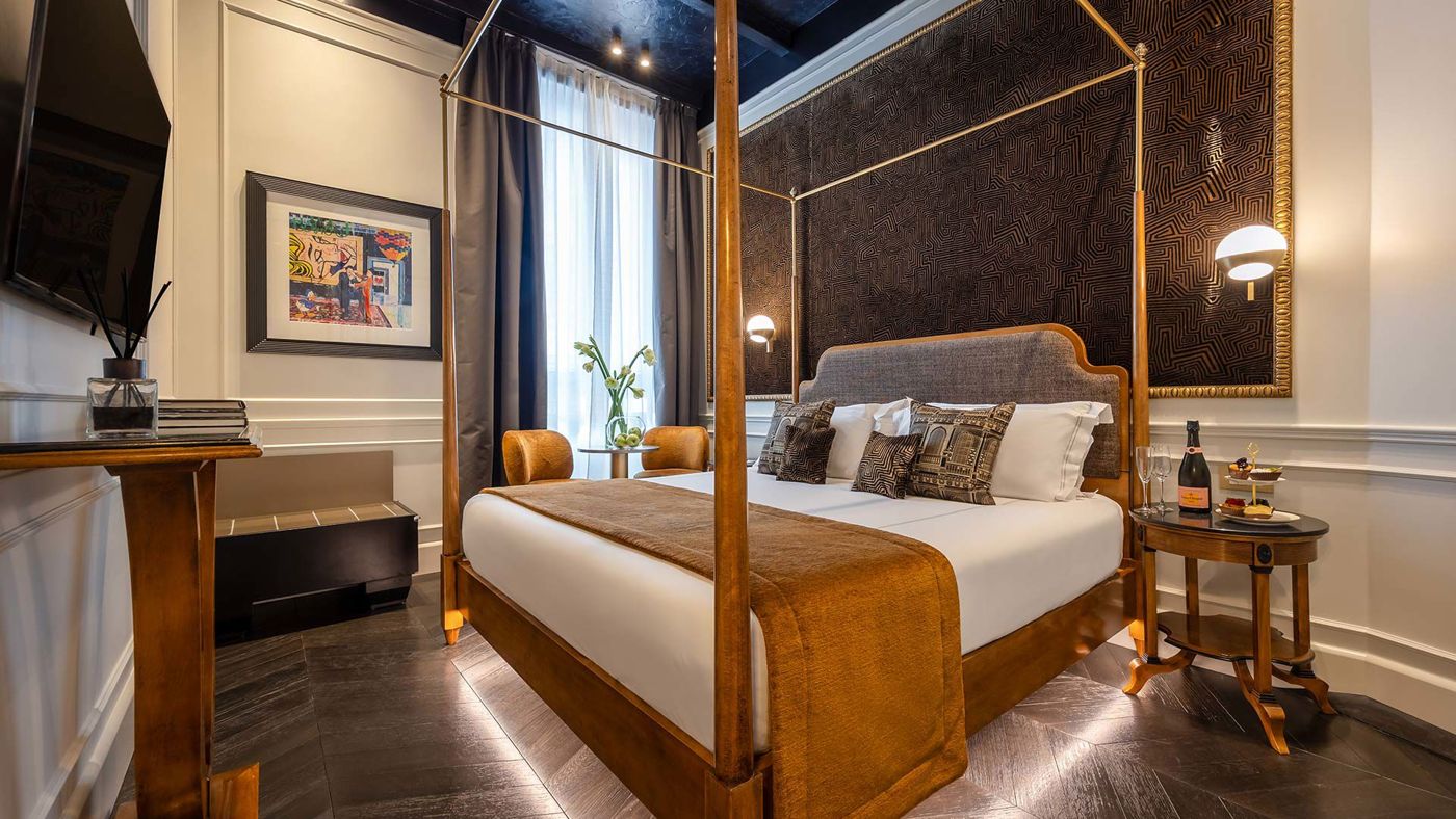 HT6 Hotel
