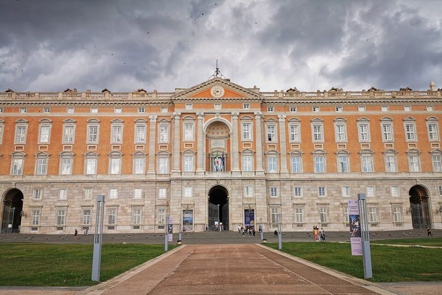 The Queen Hotel