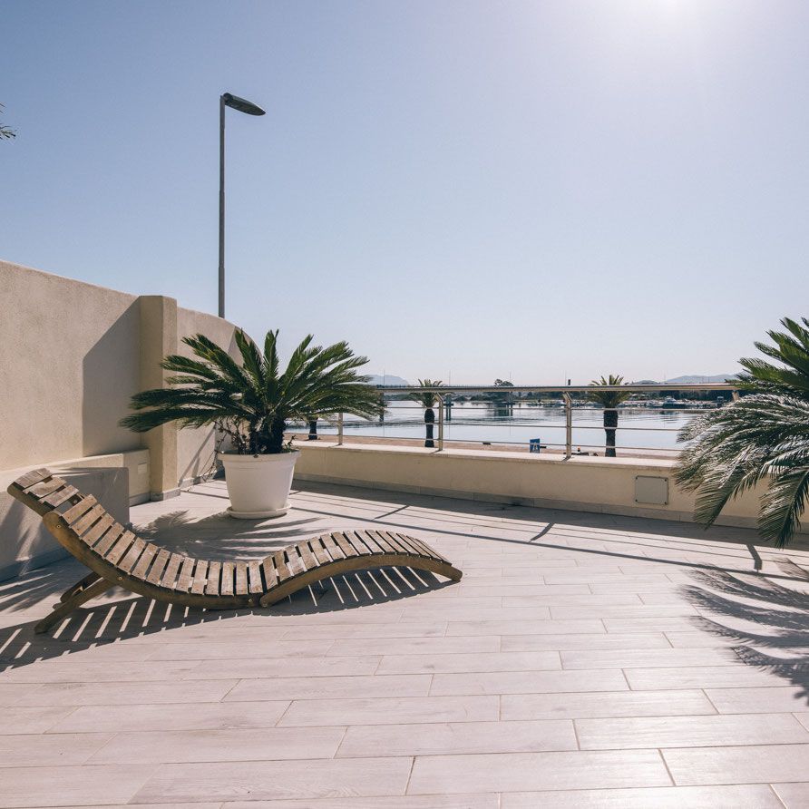 La Promenade Rooms&Suites