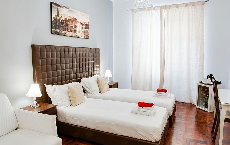 LH Royal Suites