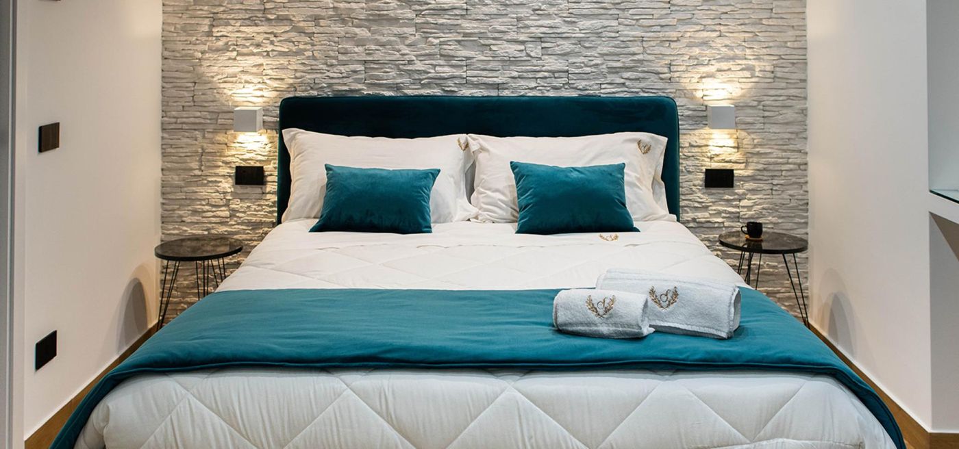 Sofi Center Rooms
