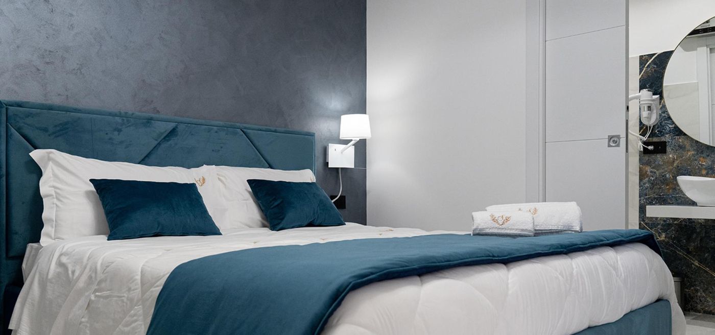 Sofi Center Rooms