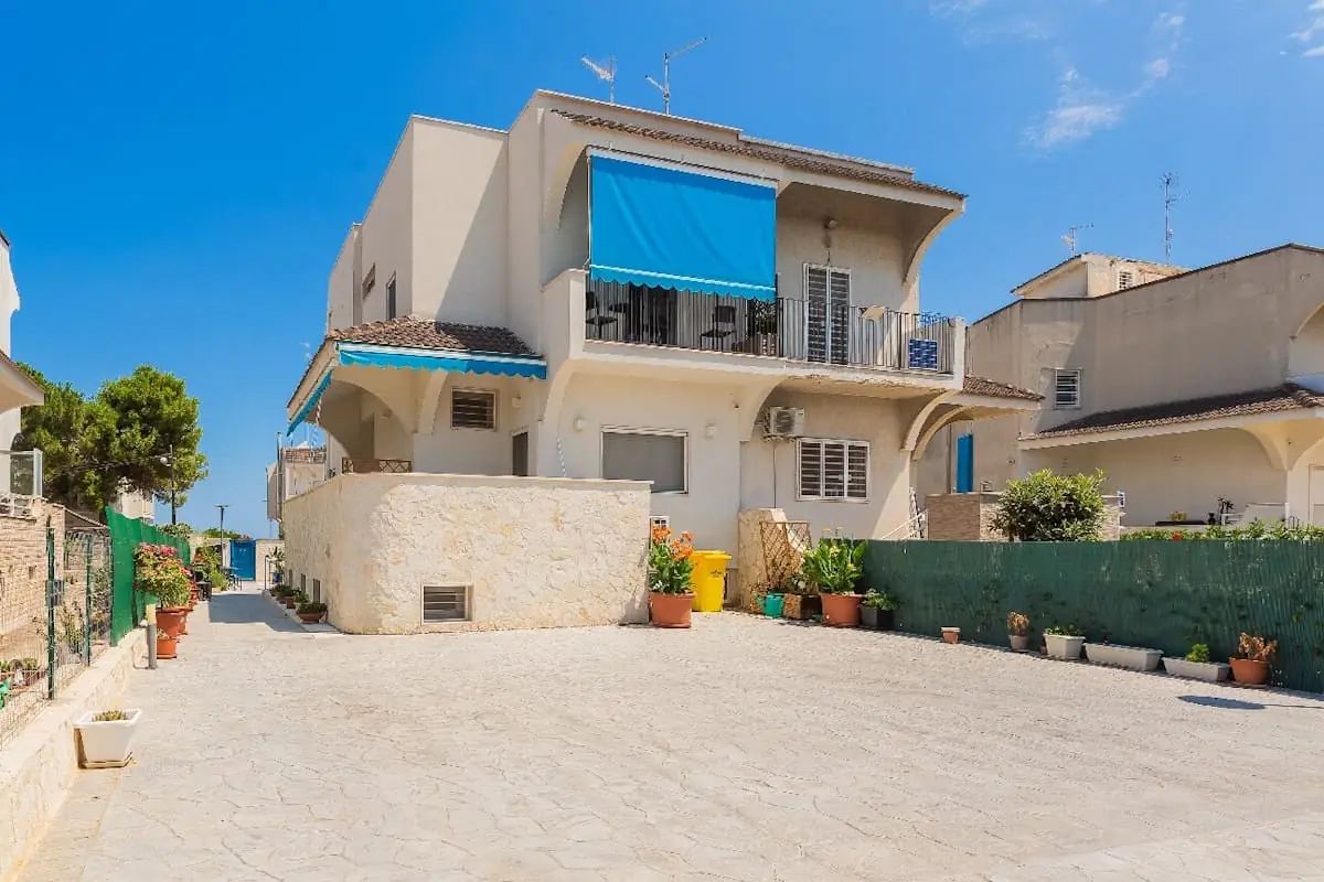 ApuliaBlue Apartments
