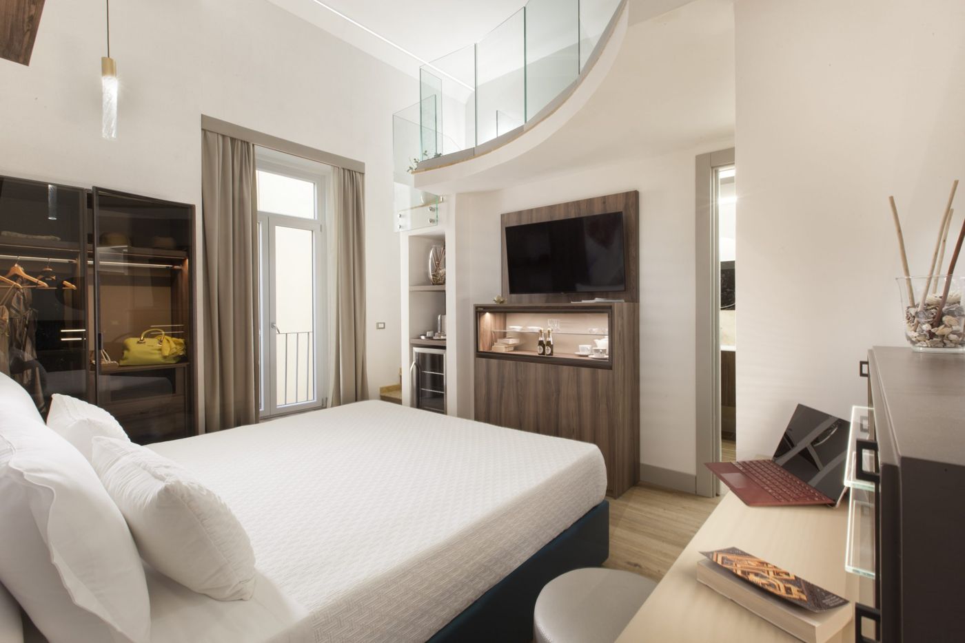 Elys Suites