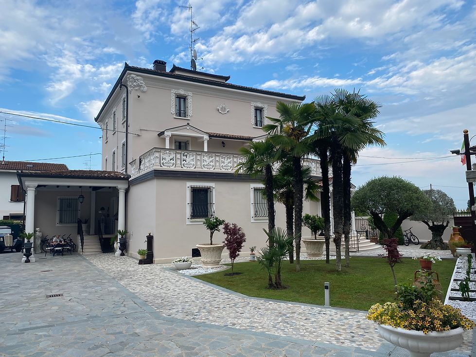 B&B Stazione Don Camillo