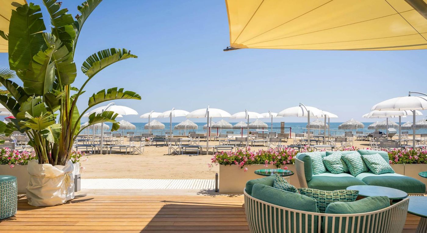Riviera Resort Hotel