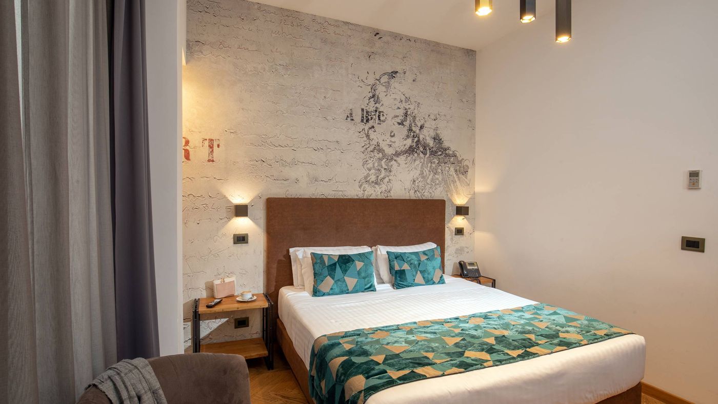 Navona Essence Hotel