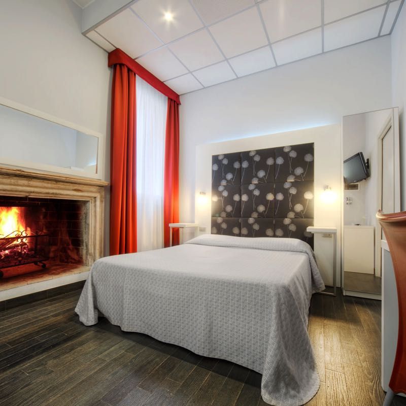 Hotel Aaron