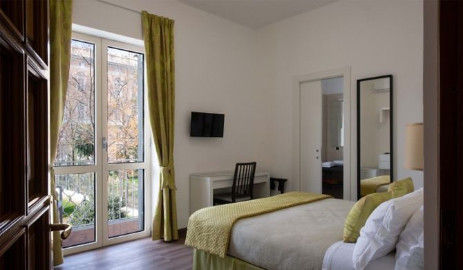 L'Insolita Reggia