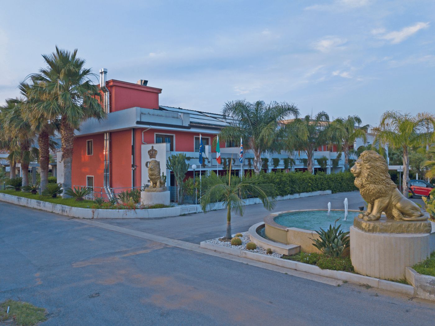 Prince Franklyn Hotel