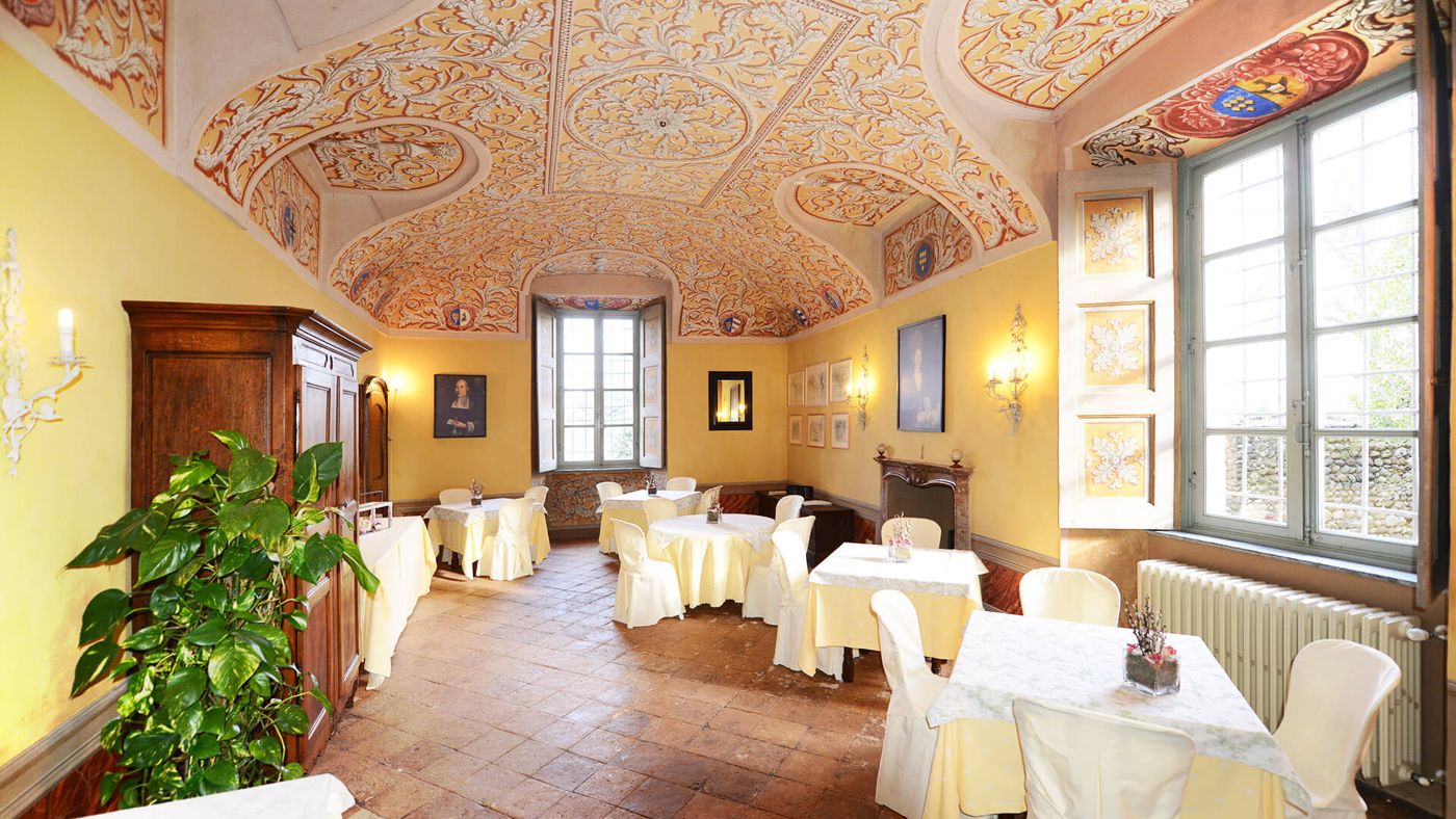 Hotel Castello La Rocchetta Casa Appartamenti Vacanze