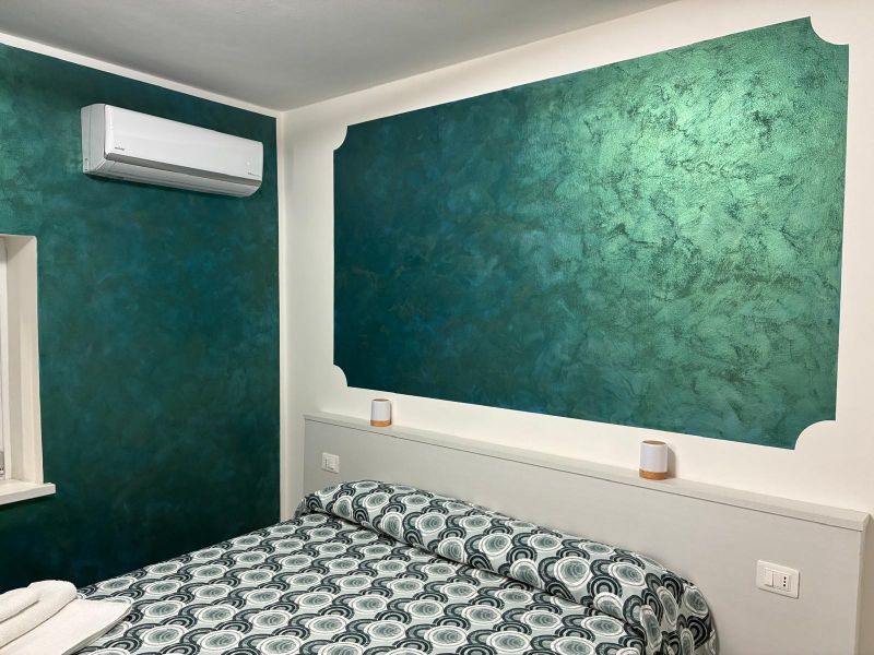 Oikos Rooms