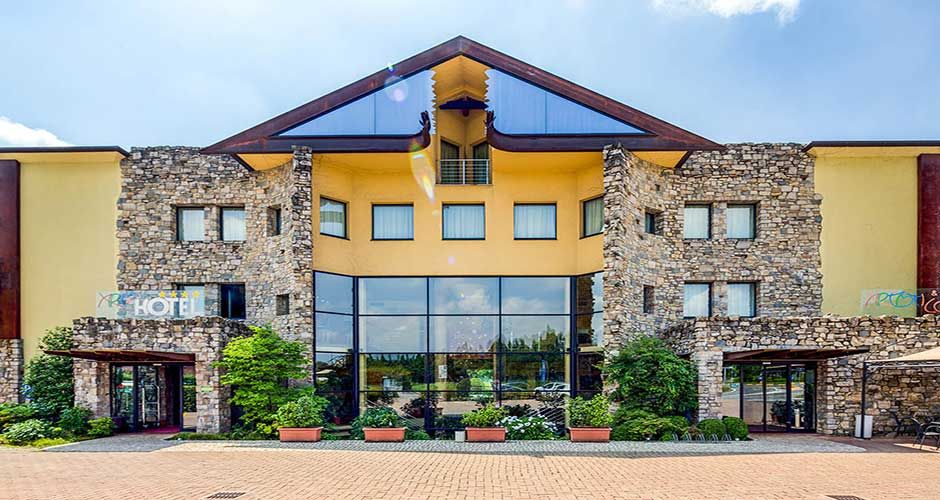 Art & Hotel